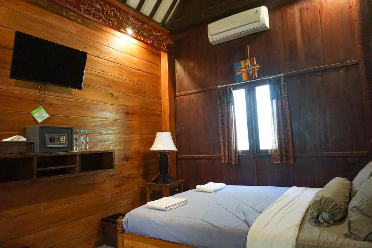 The Wisma Pulau Merah Pasanggaran Eksteriør bilde